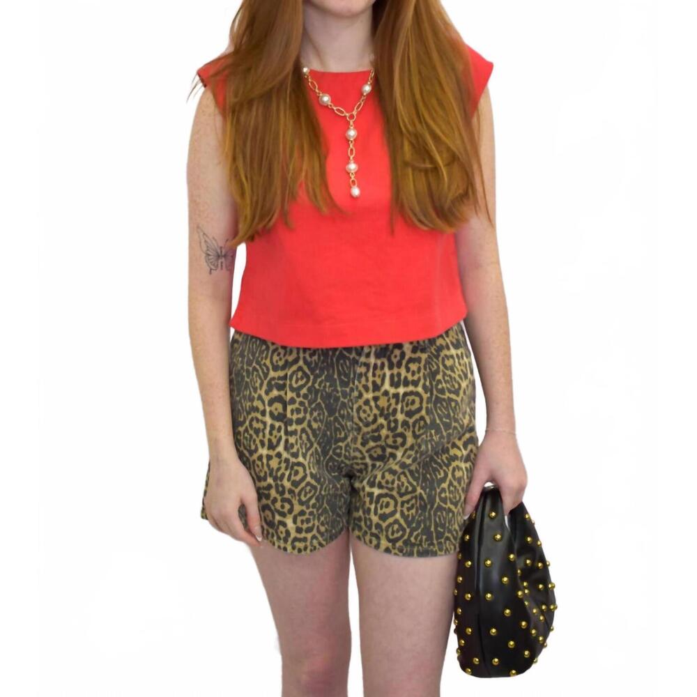 NEW THINGS BETWEEN leopard high waisted shorts in brown/black